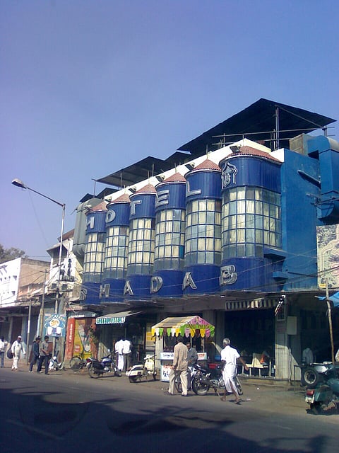 Hyderabad’s Hotel Shadab FSSAI licence suspended after food safety inspection