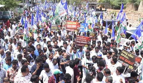 AP teacher unions intensify stir over TET for in-service teachers