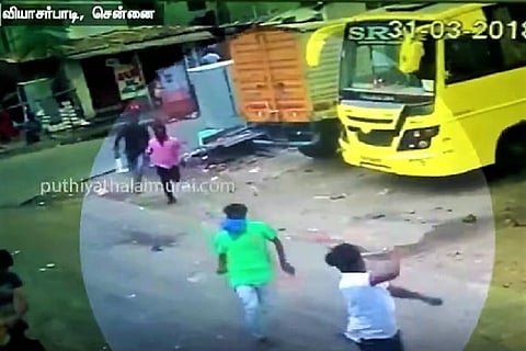 Watch: Masked assailants chase and attack rowdy in Chennai neighbourhood