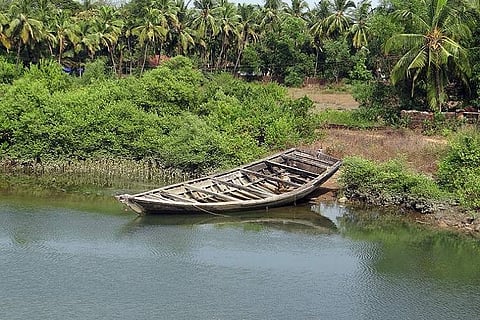 Tragedy strikes, six children die in boat accident in Kerala 