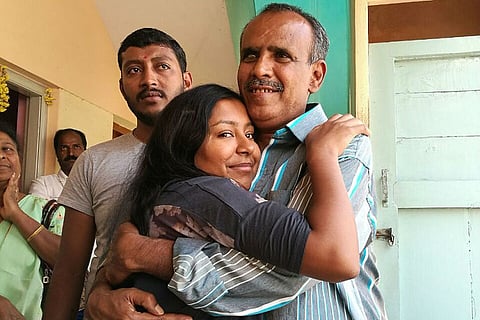 Adopted Indian woman meets biological father in Bengaluru after 23 years in an emotional reunion 