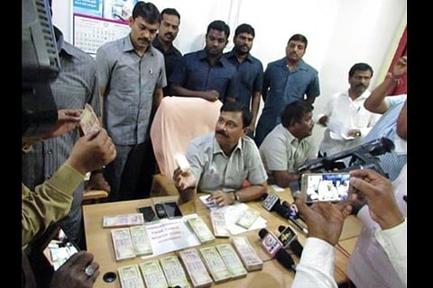 Hyderabad police busts fake currency racket busted linked to Pakistan, three held