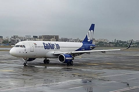 Flight from Nagpur misses runway at Bengaluru airport, lands on grass