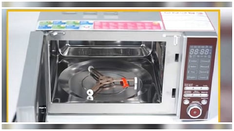 Godrej’s GME 20CM1 MJZ Review – A microwave oven that offers AI-like intelligent cooking 