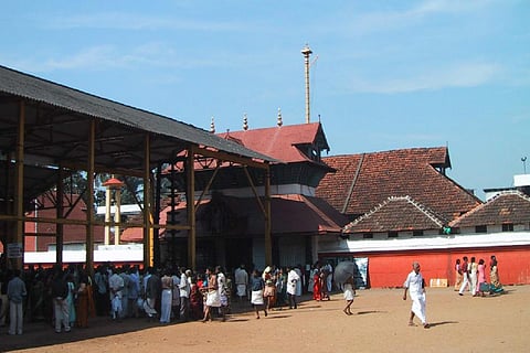 Denied a free meal three years ago, Kerala man calls in bomb hoax at Guruvayur temple