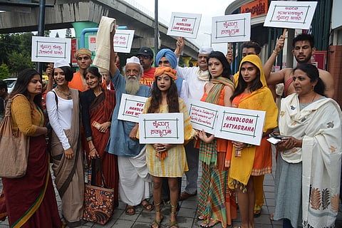 To highlight plight of handloom weavers, NGO sells products on Bengaluru streets