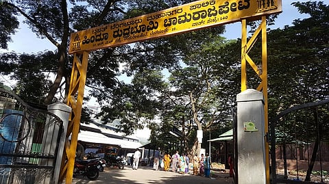 No relief for the dead: At Bengaluru graveyard, families must buy water for last rites