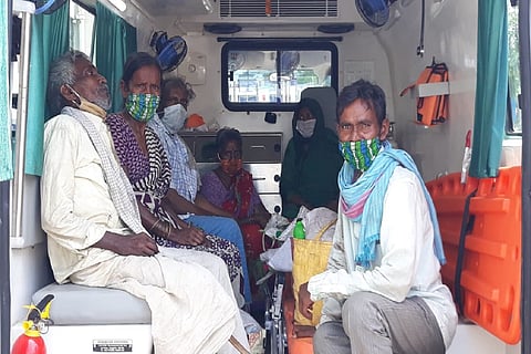 Telangana man accidentally lands in Kerala after boarding wrong train, dies of COVID-19