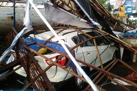Two dead as heavy rains lash Hyderabad, strong winds damage property
