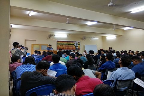 Nearly 200 IT employees gather in India’s Silicon Valley to form a trade union