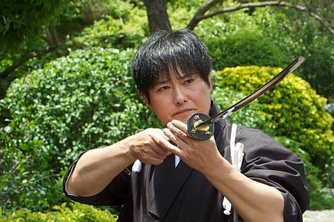 Video: Modern day Samurai cuts a 160km/hr baseball in half with insane precision