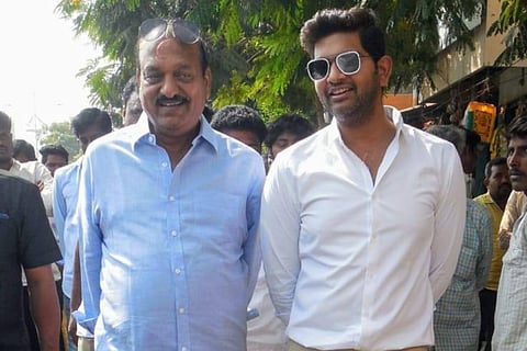 Prabhakar Reddy is the younger brother of senior TDP leader and former MP JC Diwakar Reddy. Diwakar and Prabhakar run Jatadhara Company Travels or JC Travels. 
