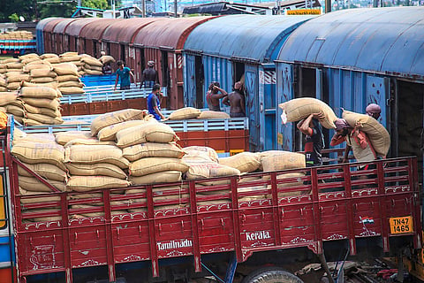 Labourers working