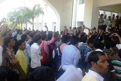 Student unrest at Maulana Azad University over strict rules for girls, bad infrastructure