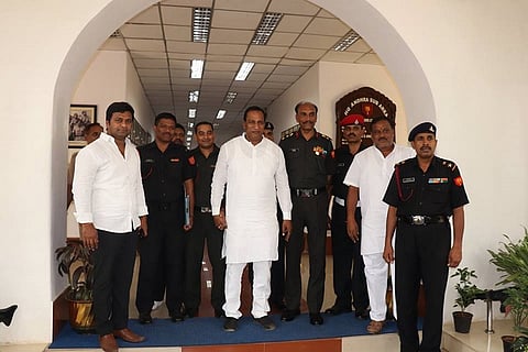 'Reopen all roads in Secunderabad Cantonment', Malkajgiri MP tells Army officials