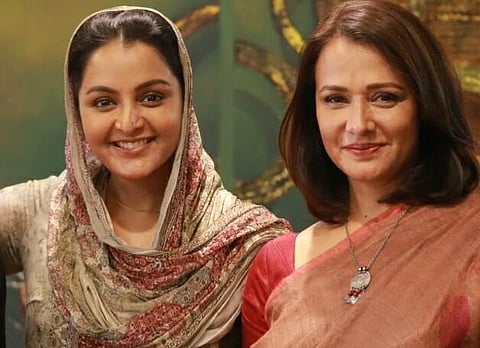 Amala Akkineni to make a comeback after 25 years, to act with Manju Warrier