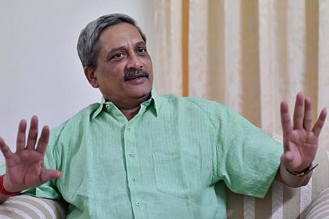 No plan to have women in army combat role, Parrikar tells Rajya Sabha 