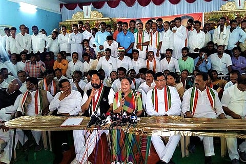 Congress leader Meira Kumar meets Dalit victims of alleged police torture in Telangana jail