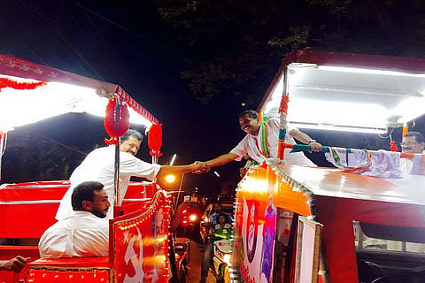 LDF candidate Mukesh shakes hands with opponent, troll hell breaks loose