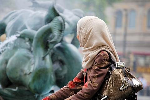  Kerala man issues talaq on WhatsApp allegedly saying he had ‘tasted the apple’, complaint filed
