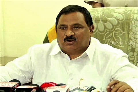 Andhra Home Minister 'stranded' after convoy reportedly leaves TDP's Mahanadu without him