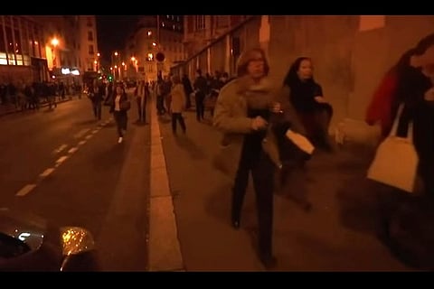 Video: The terrifying moment when a false alarm panicked crowds in Paris 