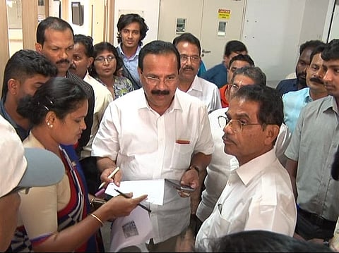 Demonetisation: Sadananda Gowda faces trouble retrieving brother’s body from hospital