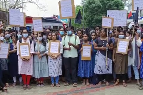 Doctors protest