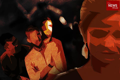 Mas misbehaves with woman at bus stop at Ameerpet. 