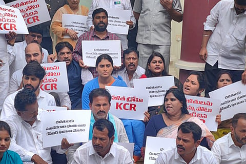 YS Sharmila stopped from leaving for KCR’s constituency, placed under house arrest