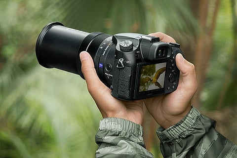 Sony launches RX10 IV cyber-shot camera with world's fastest auto focus in India
