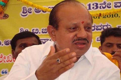 'May be time to burn Modi alive, since demonetisation has failed’: K’taka Cong leader