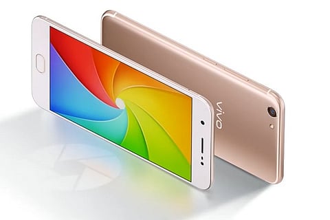  Vivo launches Y69 with 16MP selfie camera and moonlight glow in India