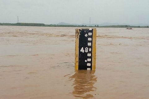 Heavy rainfall alert in Telangana and Andhra Pradesh for next 48 hours: Met Department