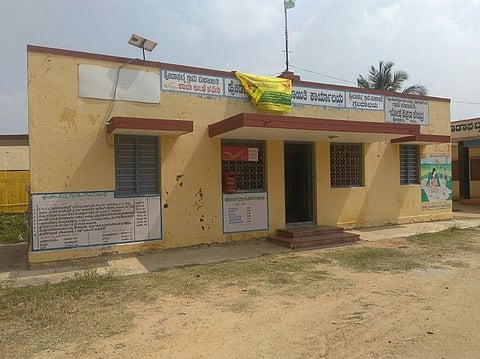 For cash-strapped Mandya villagers, ill-equipped post offices offer little relief