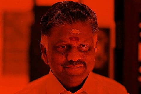 ‘Treasurer’ OPS writes to AIADMK’s bank, says no one else can access party funds