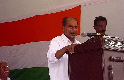 AK Antony hails Oommen Chandy govt, says UDF rule necessary for Kerala' better future