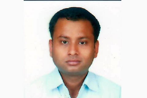 Dead IAS officer was about to expose a major scam in K'taka govt, says UP minister and family