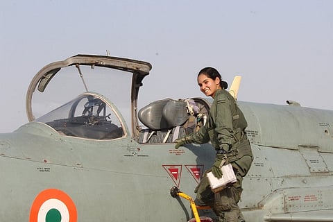 Meet Avani Chaturvedi, the first Indian woman to fly a fighter aircraft solo 