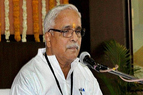 Cong slams RSS leader's remarks on national anthem, asks Modi to take action