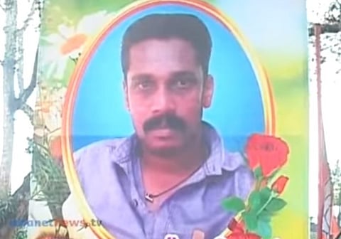 Two dead after a clash over urinating outside shop in Kollam
