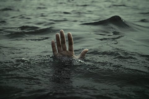 Five engineering students drown in Telangana lake 