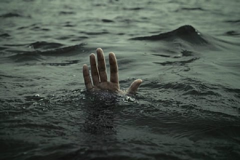 Drowning 