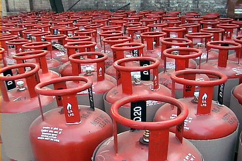 Govt's LPG subsidies caused loss of 97 crore, not any savings, finds study