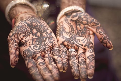 Indians fall in love, video tells Americans what they get wrong about India