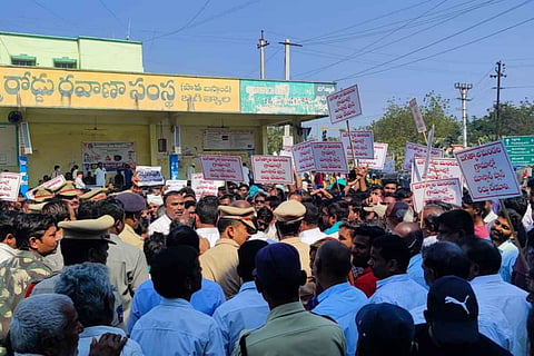 jagityal farmers protest 