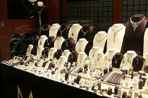 Chennai jeweller Nathella Sampathu Chetty admits to cheating investors, says it owes over Rs 75 cr