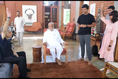 Rationalist seeks action on Deepak Chopra for endorsing ‘midbrain activation sham’ 