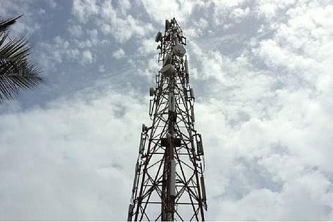 Major setback for Airtel, Vodafone Idea: Govt panel upholds Rs 3050 cr fine against them
