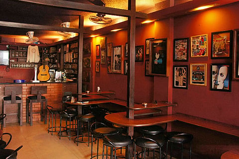 Liquor ban: With few places to relocate, Bengaluru bar owners may have to shut shop